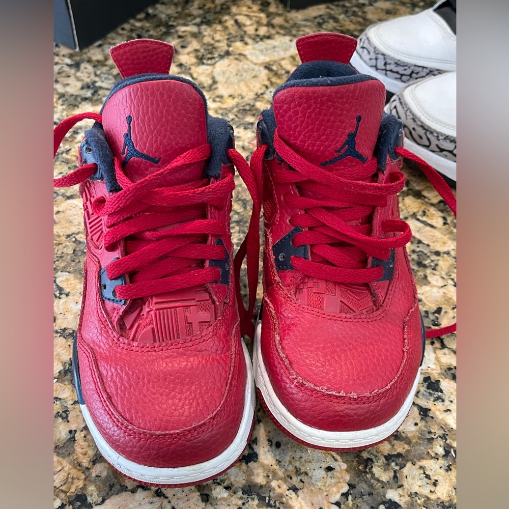 Jordan 4 Retro FIBA Red - Size 12C